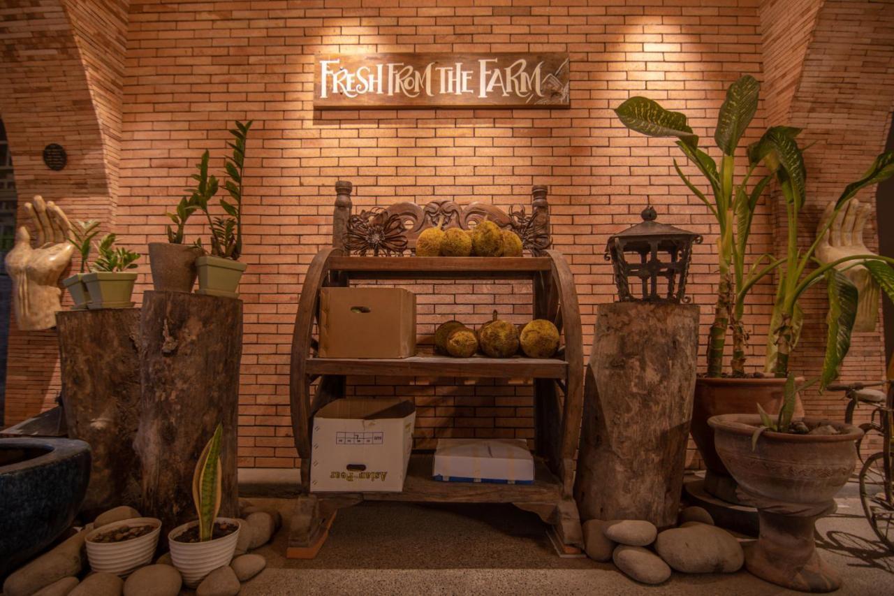 Gwandalan House Hotel Dipolog Exterior photo